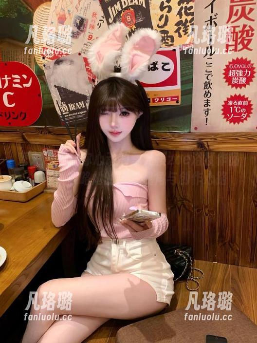 秀人网-戴允祺zoe 秀人网 - 让你心动的戴允祺zoe浴缸作品,在线领略她的艺术视角与创作心路