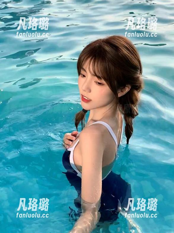 秀人网-杨倩倩 秀人网 - 杨倩倩JK藏品:珍贵原图与精致图册一次看个够