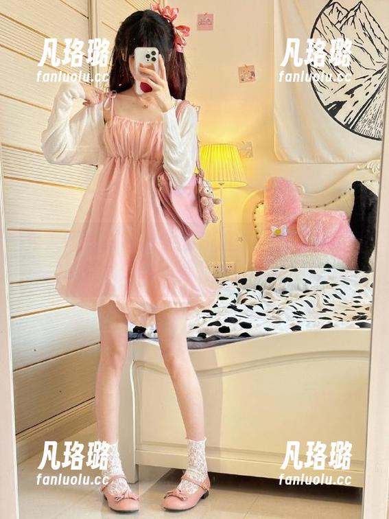秀人网-温妮 秀人网 - 揭秘温妮的私拍:你的职业装也能如此优雅,看看她的原图吧!