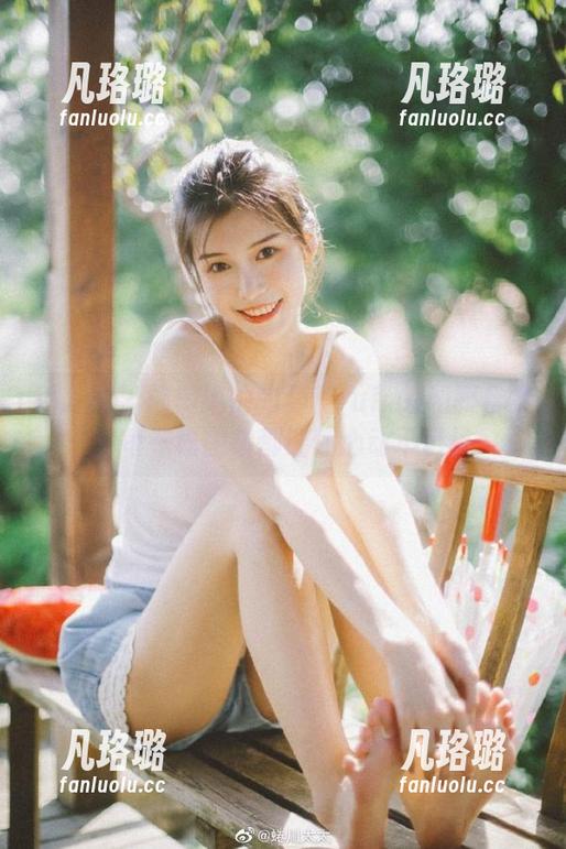 秀人网 - 精美绝伦的蕊蕊ruirui和服合集：每一幅图集都让你心动不已！