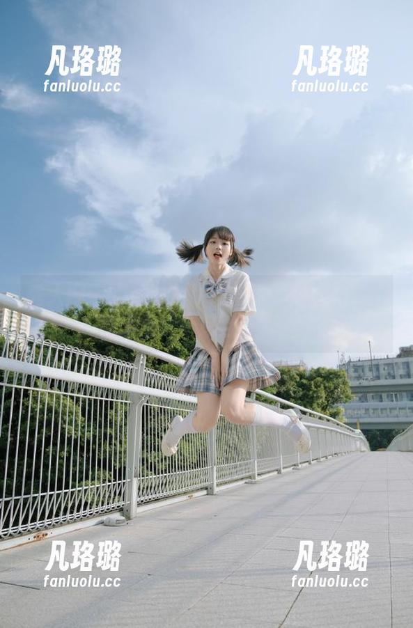 秀人网 - 惊艳时刻！陶喜乐_lele制服写真原图更新尽显青春活力
