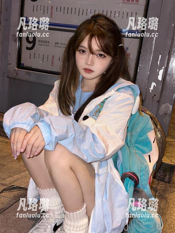 秀人网-雨儿酱eve 秀人网 - 精选雨儿酱eve日常福利图包,带你领略她生活中的美丽与故事
