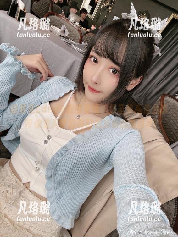 糖果果Candy倾情呈现，万圣节高清分享，带你走入梦幻与幻想交织的新境界！
