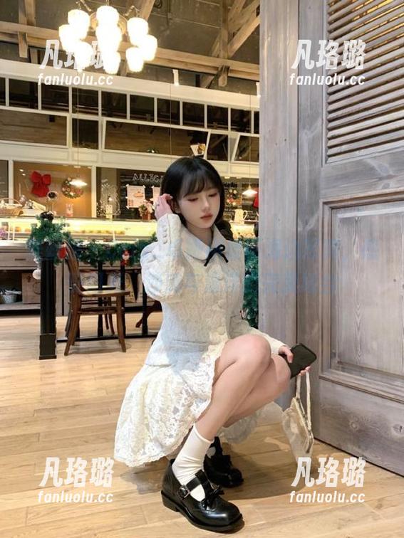 美媛馆-Cris_卓娅祺 美媛馆 - Cris_卓娅祺最新海边写真,感受阳光、沙滩与海洋的完美结合