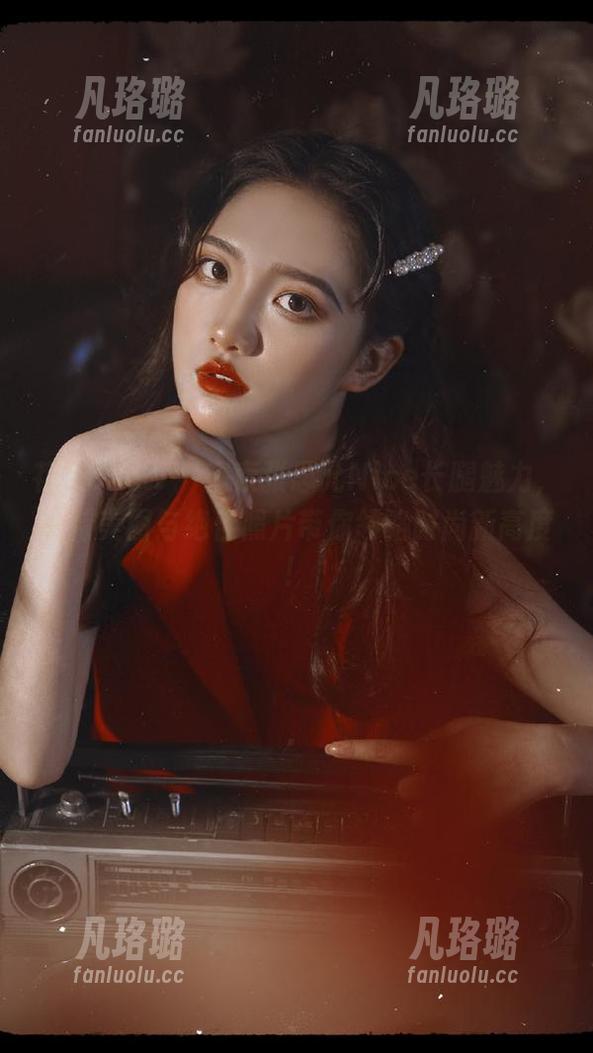花漾show-张思允Nice 花漾show - 探索张思允Nice长腿魅力,独特美图与绝佳照片带你领略时尚新高度!