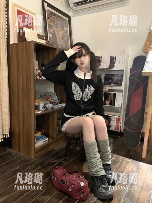 蜜桃社-Suki 蜜桃社 - 迎接Suki少女在线美图的全新发布,青春的气息扑面而来!