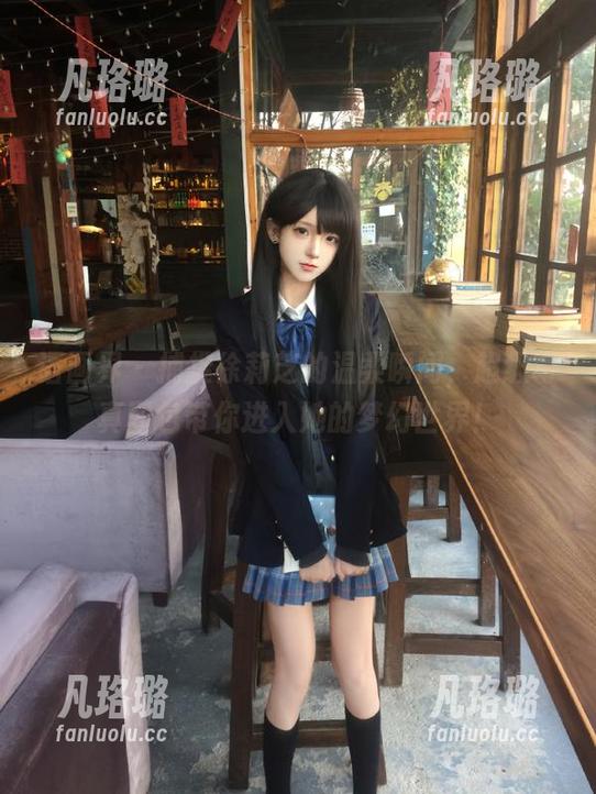 语画界-徐莉芝 语画界 - 捕捉徐莉芝的温柔瞬间,超级写真图包带你进入她的梦幻世界!