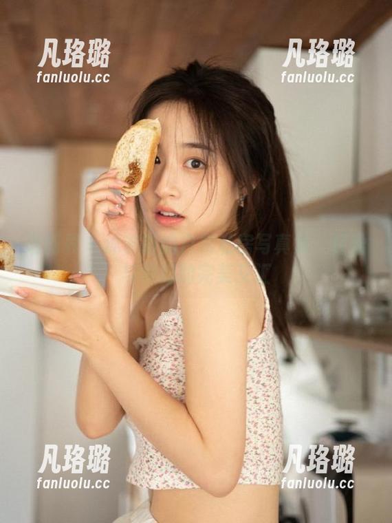 语画界 - 沐若昕的白裙私房写真集：轻盈与梦幻的完美交汇