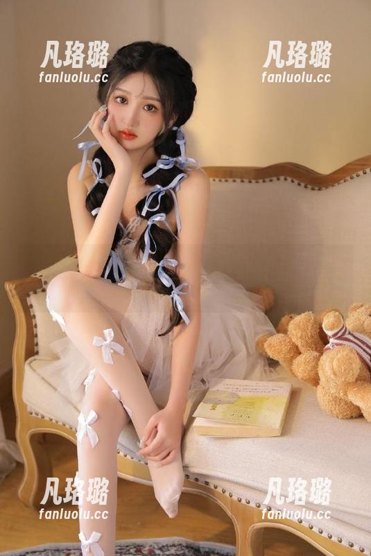语画界 - 诗诗kiki修女：用写真与照片诉说那些不可言说的秘密
