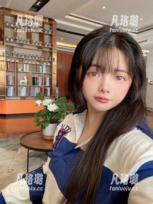 青春气息四溢的阿寨寨女孩合集：不可错过的写真图包