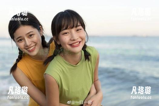 青豆客 - 捕捉天使的微笑：易阳最新写真展现梦幻般的画面