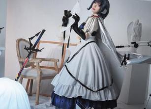 深入了解面饼仙儿的和服写真，照片中的情感触动人心